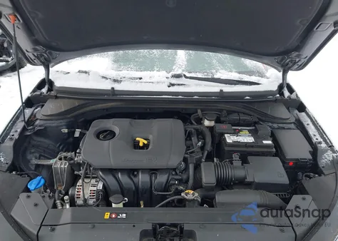 2020 Hyundai Elantra Sel from USA, damaged, VIN 5NPD84LF9LH575450